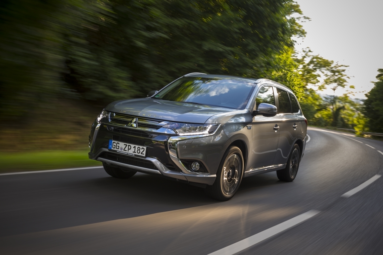 SCARICA OUTLANDER